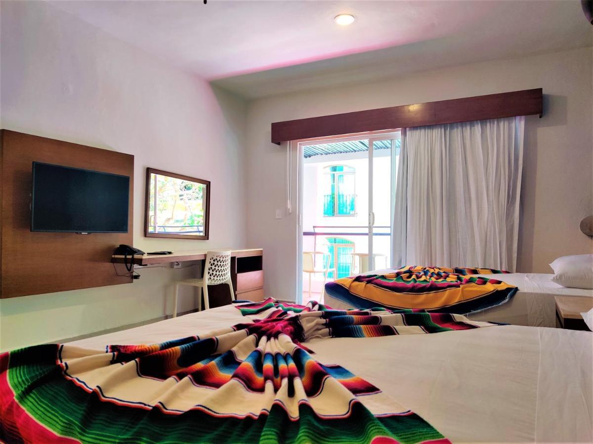 Hotel Mariachi By Kavia 5Th Av Playa del Carmen Exteriör bild